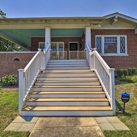 Bristol Bungalow Less Than 1 Mi To Country Music Museum Exteriör bild